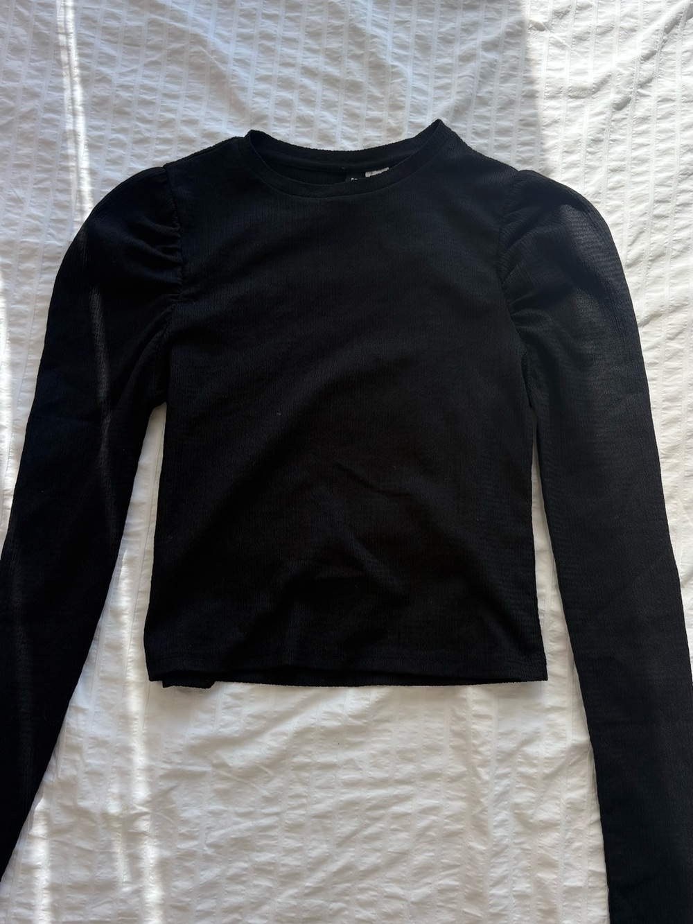 Black Long-Sleeve Puff Shoulder Top